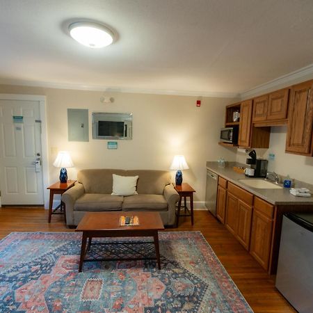The Escape Apartment Lewisburg Exterior photo